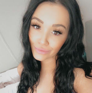 Meet your Posher, Abigail